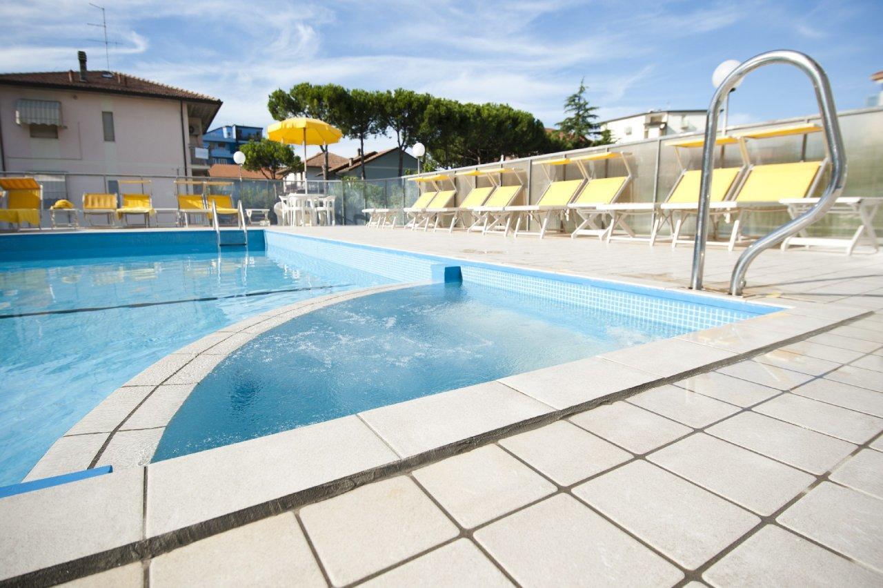 Giunchi Hotel 3*